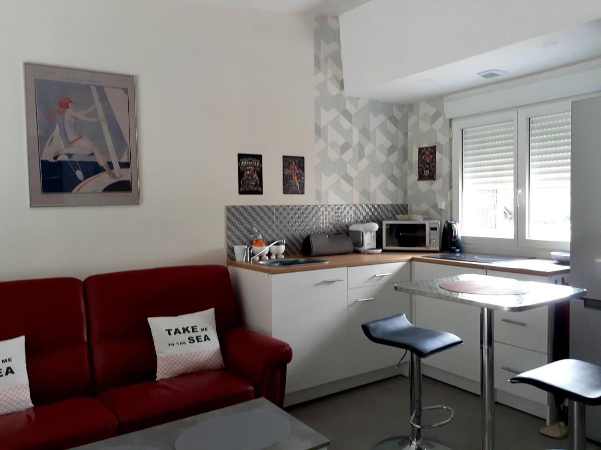 Concarneau Studio Avec Terrasse Apartment Exterior photo